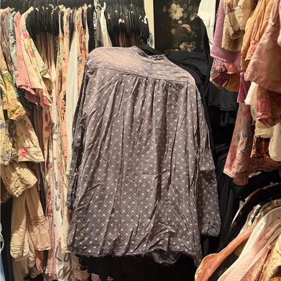 Magnolia Pearl Vintage Cotton Blouse - OS - Gray with Pink - Like New - Picture 5 of 5